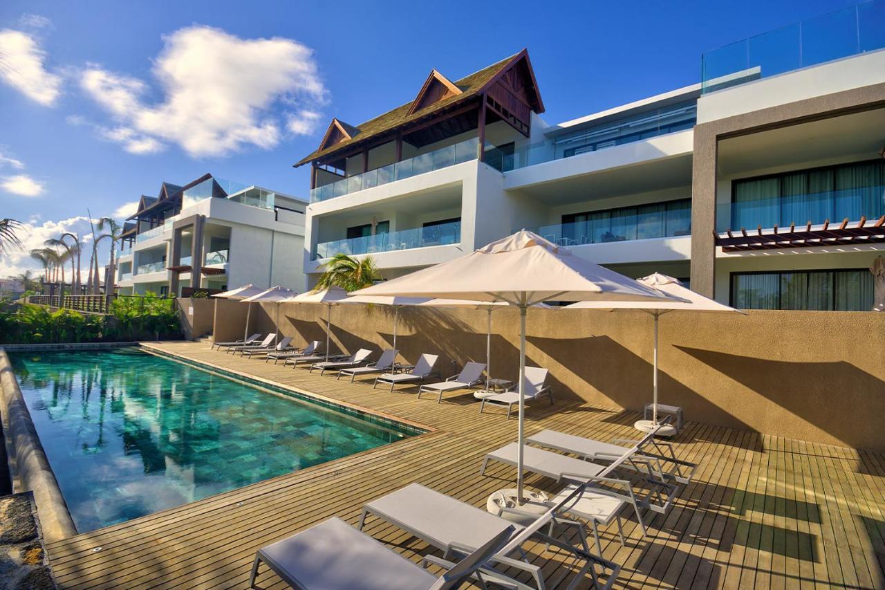 มิทิค สวีท แอนด์ วิลลา Villa กรองด์โกล์บ ภายนอก รูปภาพ